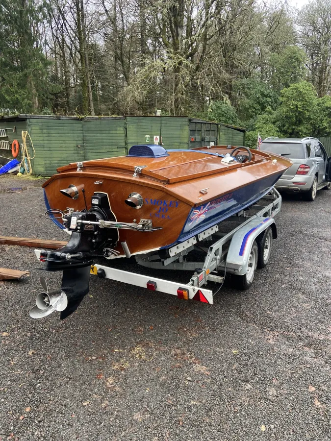 Wood Speedboat Tremlett Sportsman 21