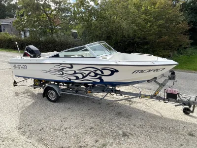 Polyester Speedboat Cobia Bowrider Photo 1