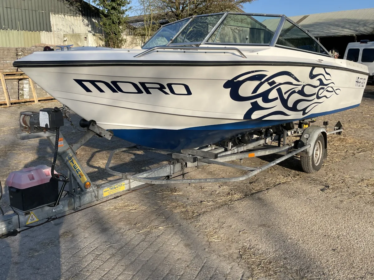 Polyester Speedboat Cobia Bowrider