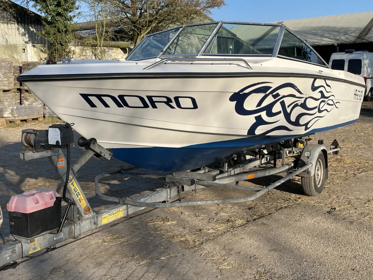 Polyester Speedboat Cobia Bowrider