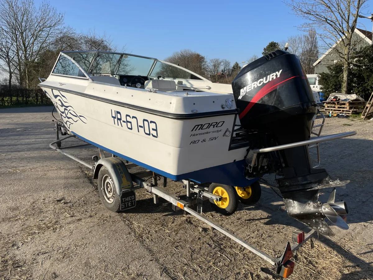 Polyester Speedboat Cobia Bowrider