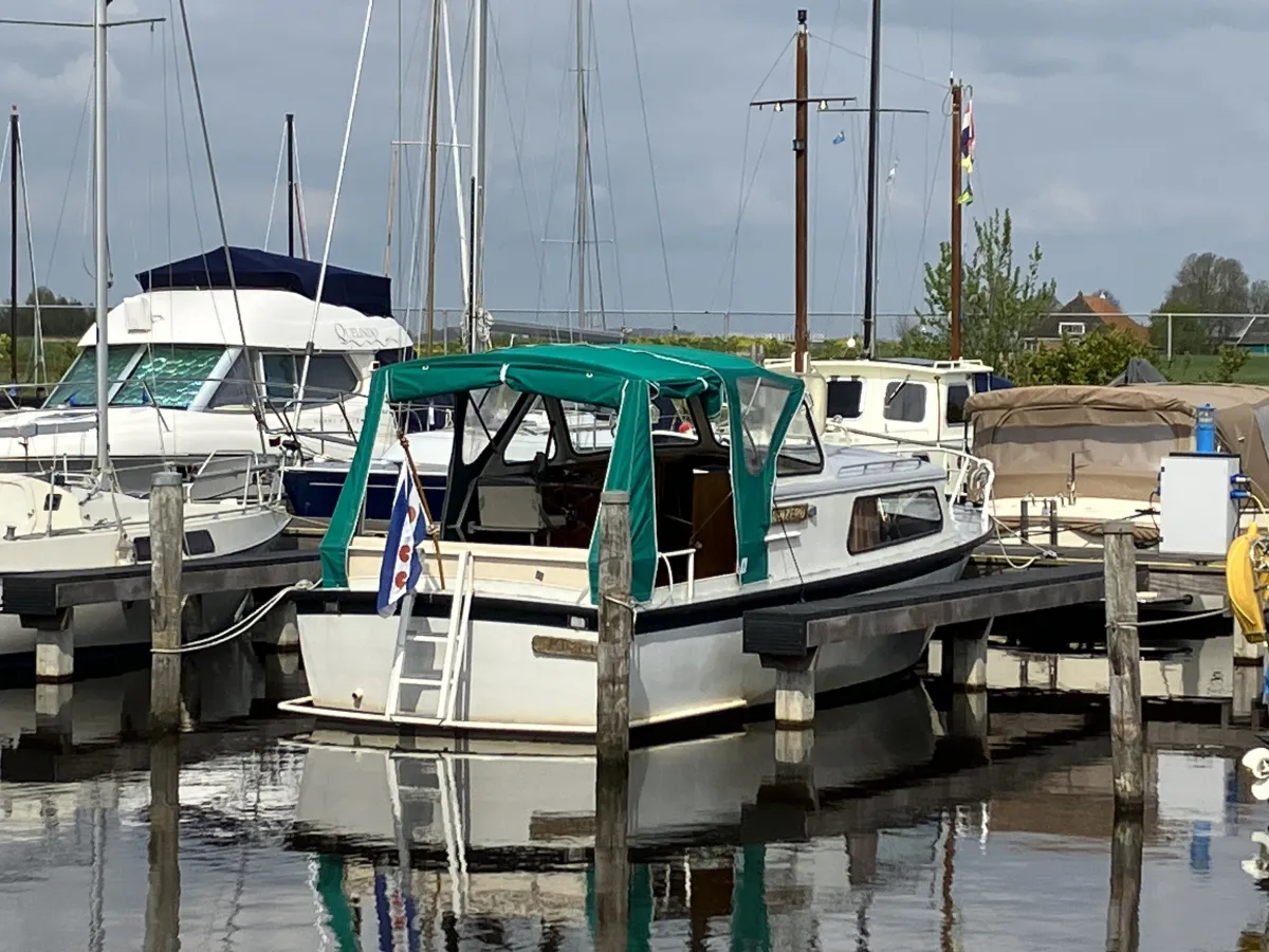 Steel Motorboat Aquanaut 750