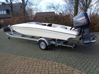 Polyester Speedboat Rebel 18ft Photo 1