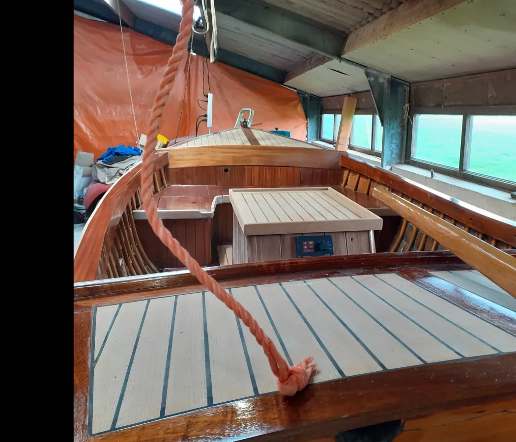 Wood Sloop Kerstholt Sloep