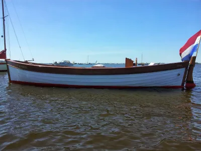 Wood Sloop Lifeboat 800 Photo 3