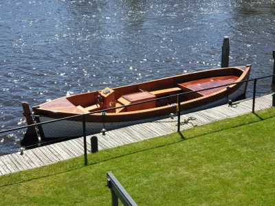 Wood Sloop Lifeboat 800 Photo 2