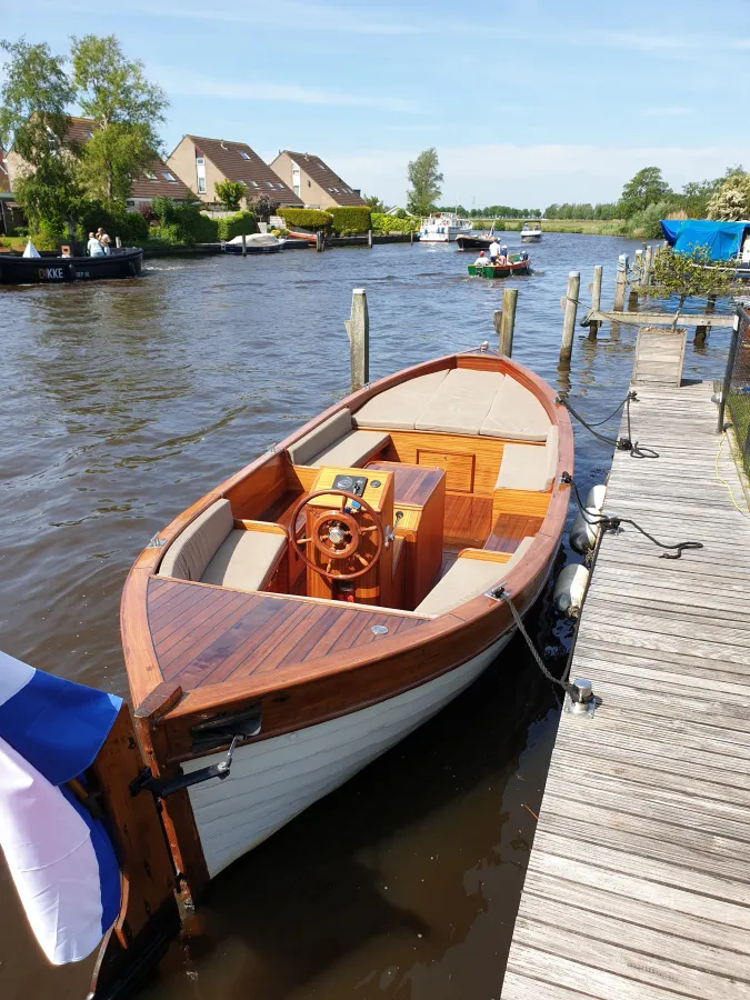 Wood Sloop Lifeboat 800