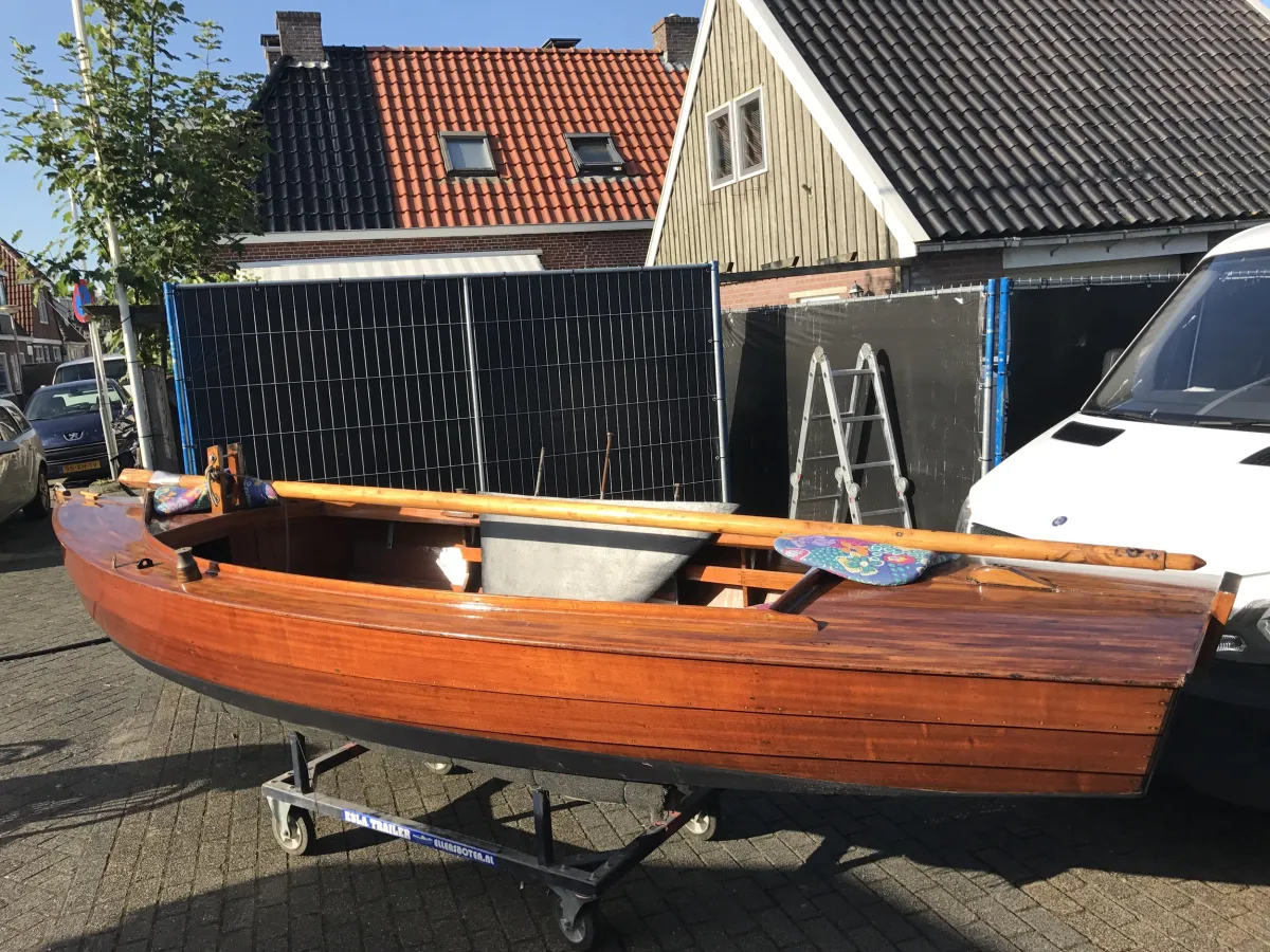 Wood Open zeilboot Jol Akkrumer