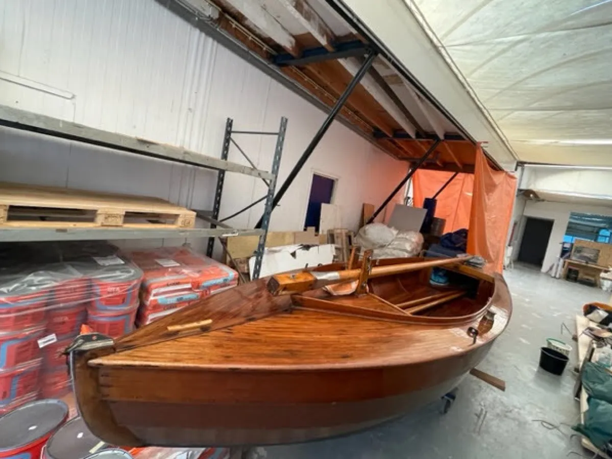 Wood Open zeilboot Jol Akkrumer