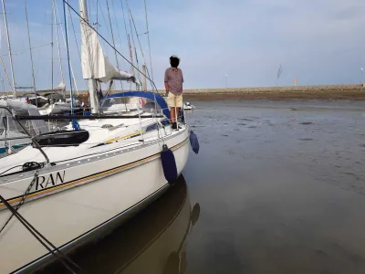 Polyester Sailboat Moody 31 Photo 3