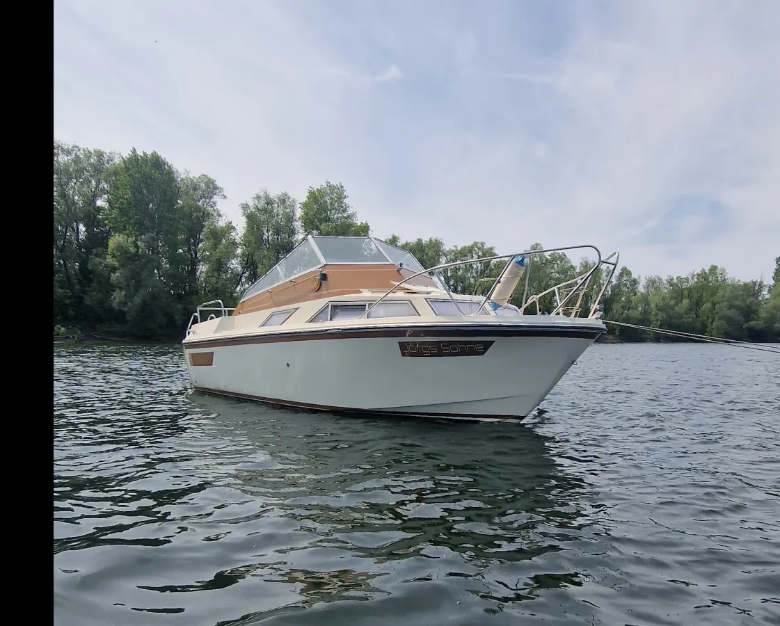 Polyester Motorboat Fairline 23 Holiday