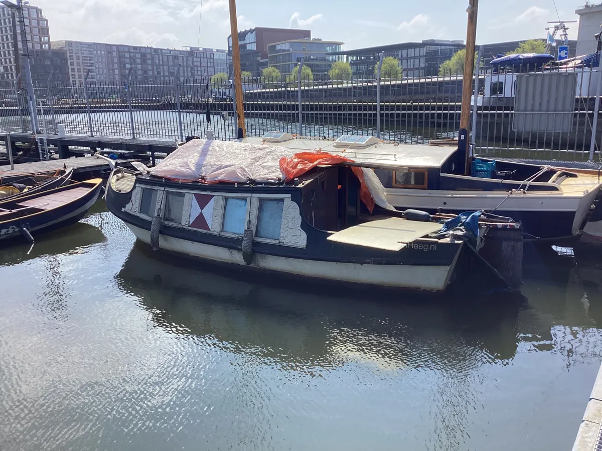 Steel Budgetboat Praam 850