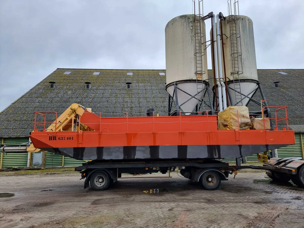 Steel Workboat Drijfvuil boat 1000