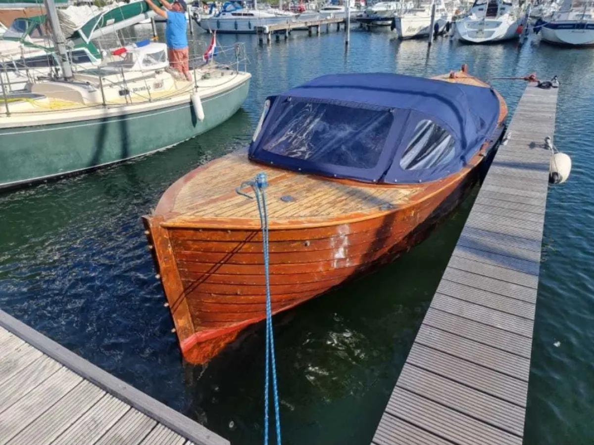 Wood Sloop Noorse Reddingssloep 870