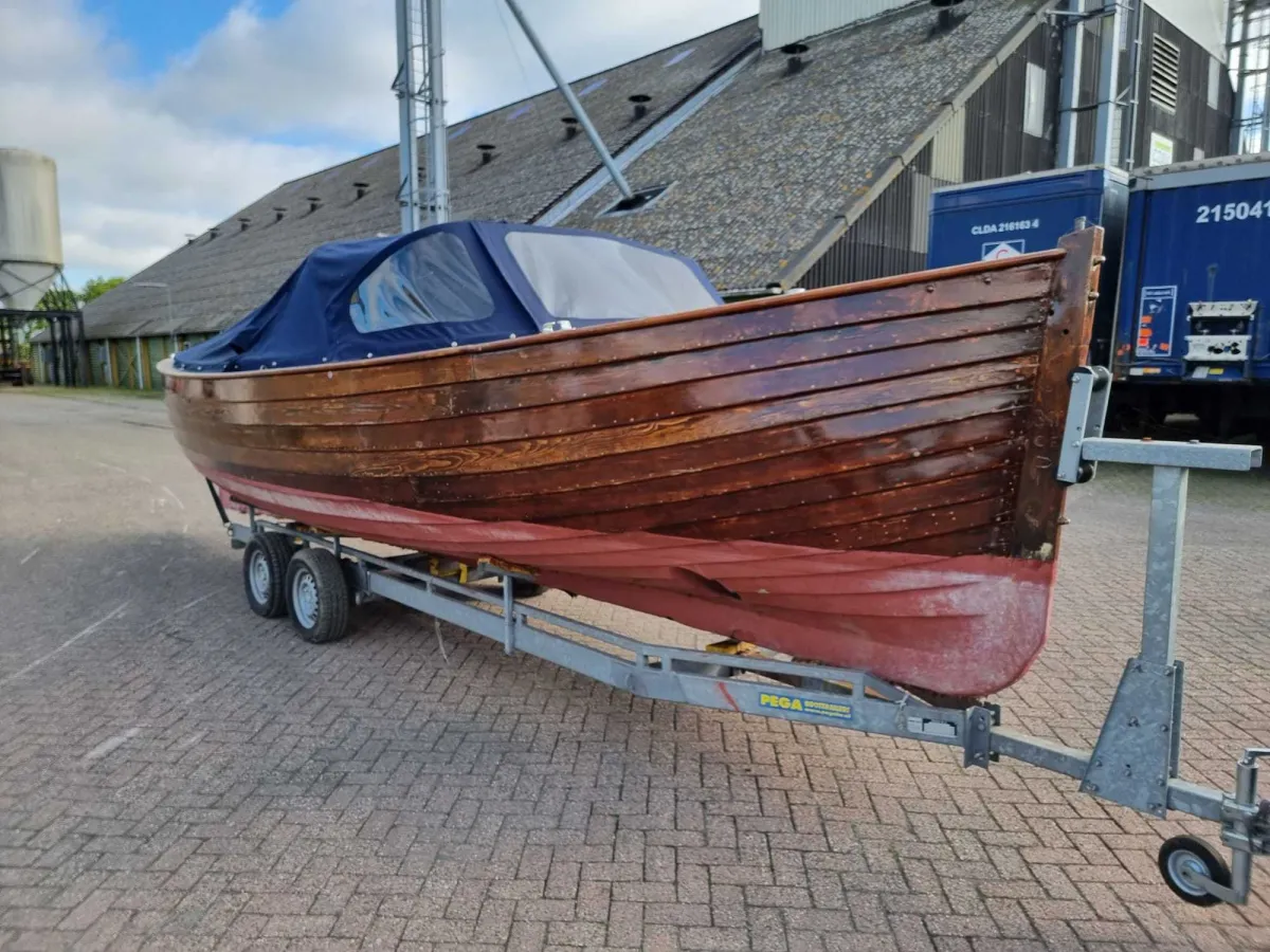 Wood Sloop Noorse Reddingssloep 870