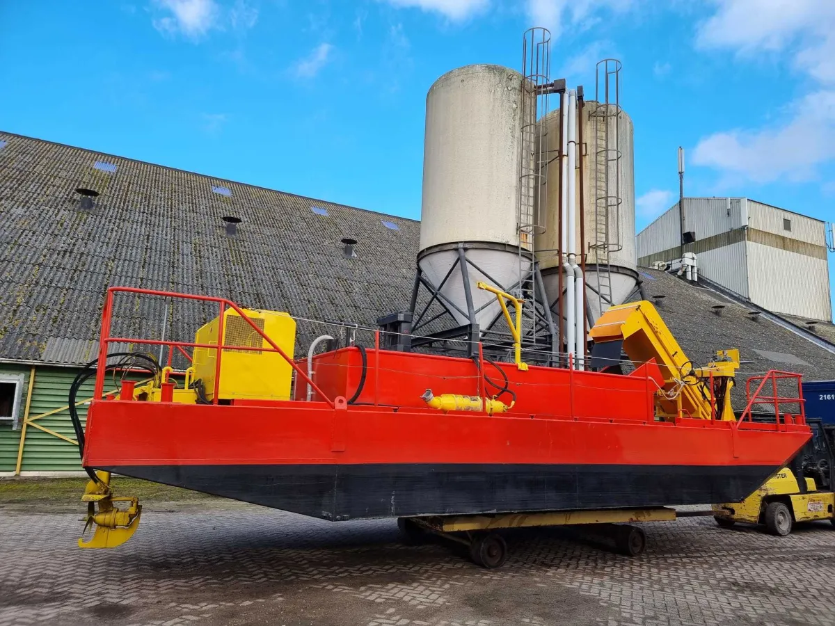 Steel Workboat Drijfvuil boat Water Cleaning