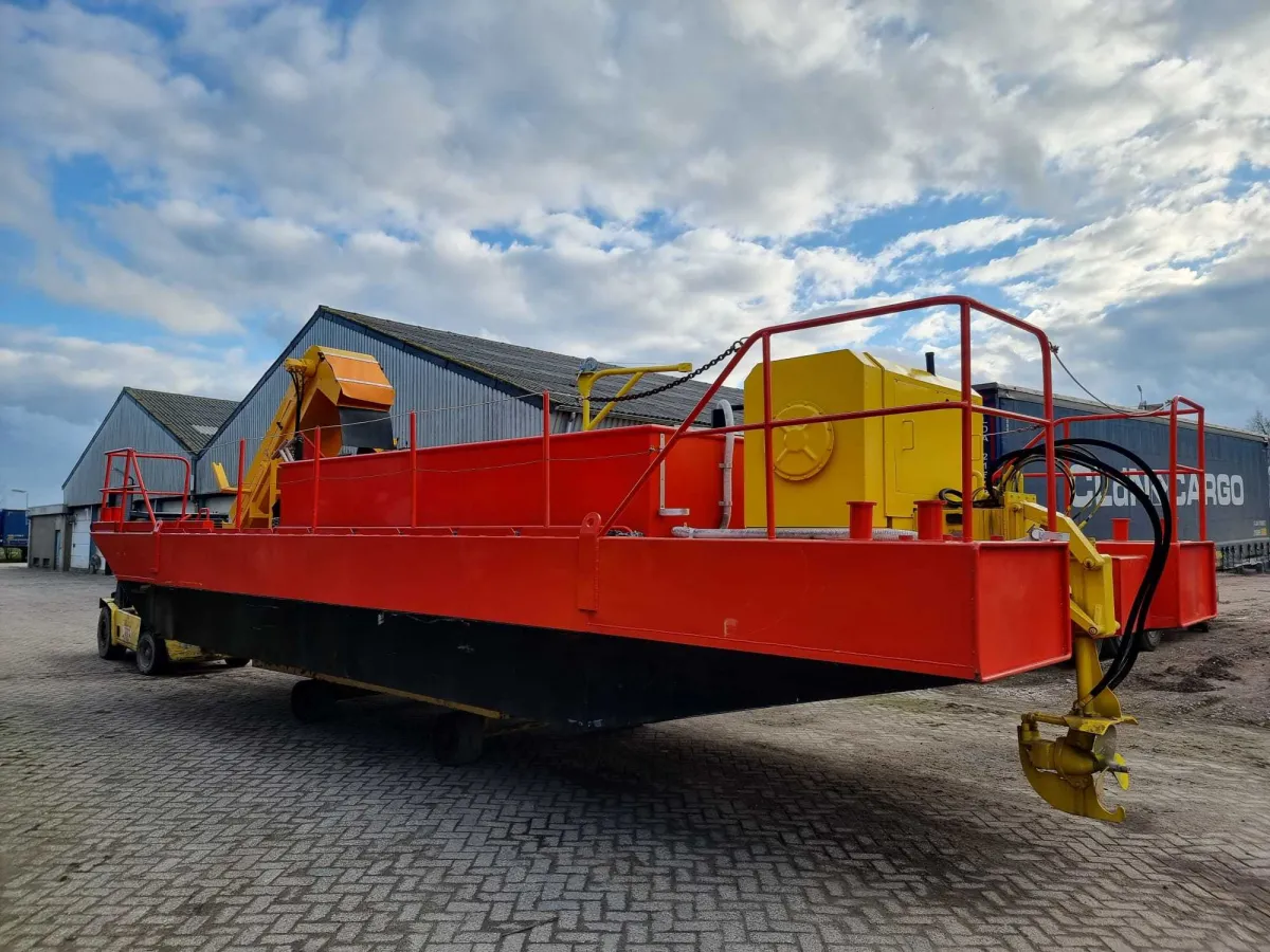 Steel Workboat Drijfvuil boat Water Cleaning