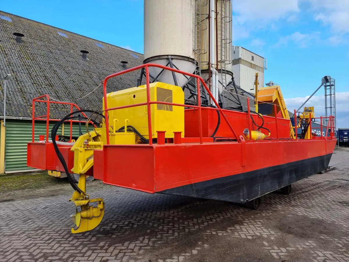 Steel Workboat Drijfvuil boat Water Cleaning