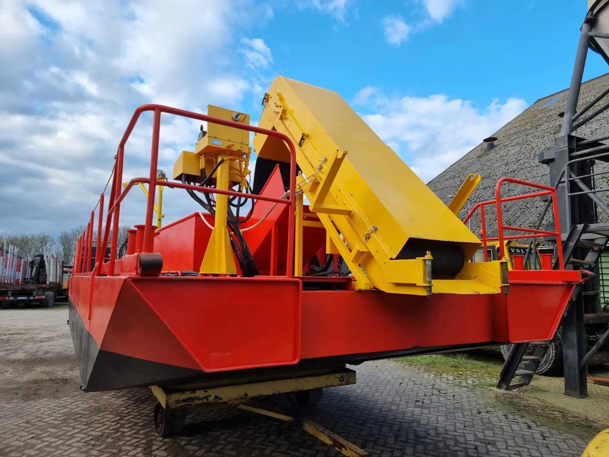 Steel Workboat Drijfvuil boat Water Cleaning