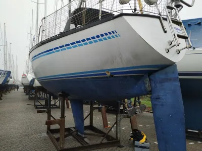 Polyester Sailboat Buccaneer 295 Photo 17