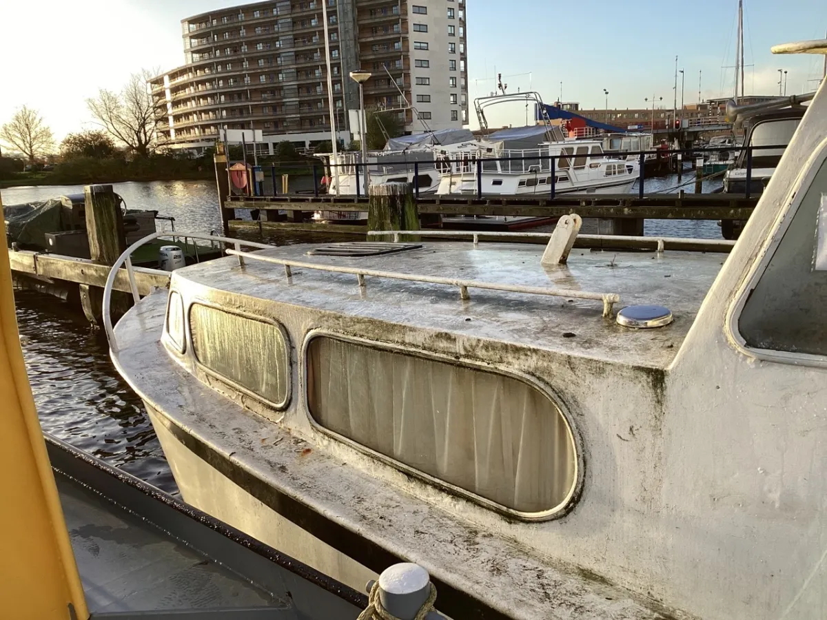 Steel Budgetboat Motor cruiser 800