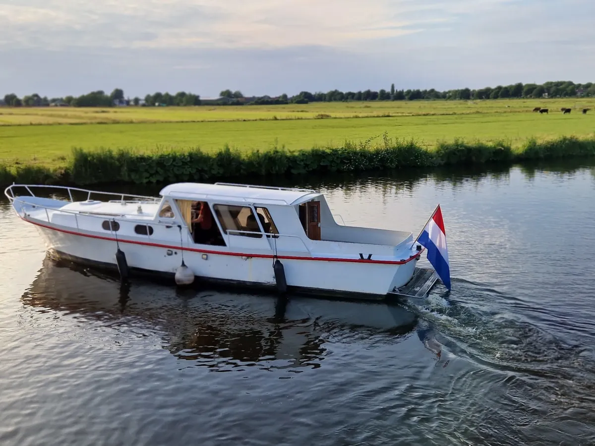 Steel Motorboat Bestevaer 1180