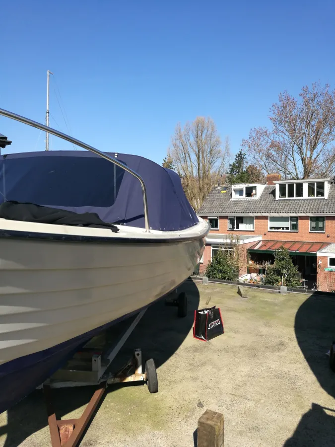 Polyester Sloop Polar 22