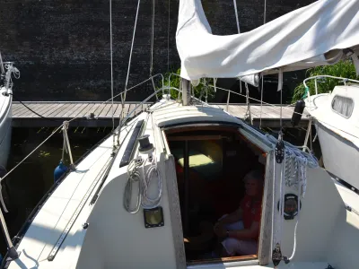 Polyester Sailboat Friendship 22 Photo 12