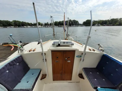 Polyester Sailboat Finnsailer 29 AK Photo 36