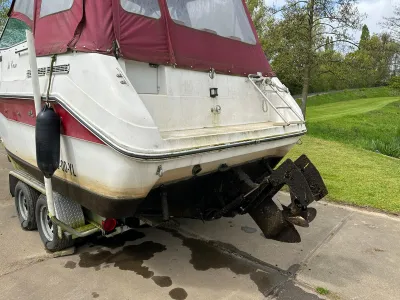 Polyester Motorboat Sea Ray 220 Sundancer Photo 4