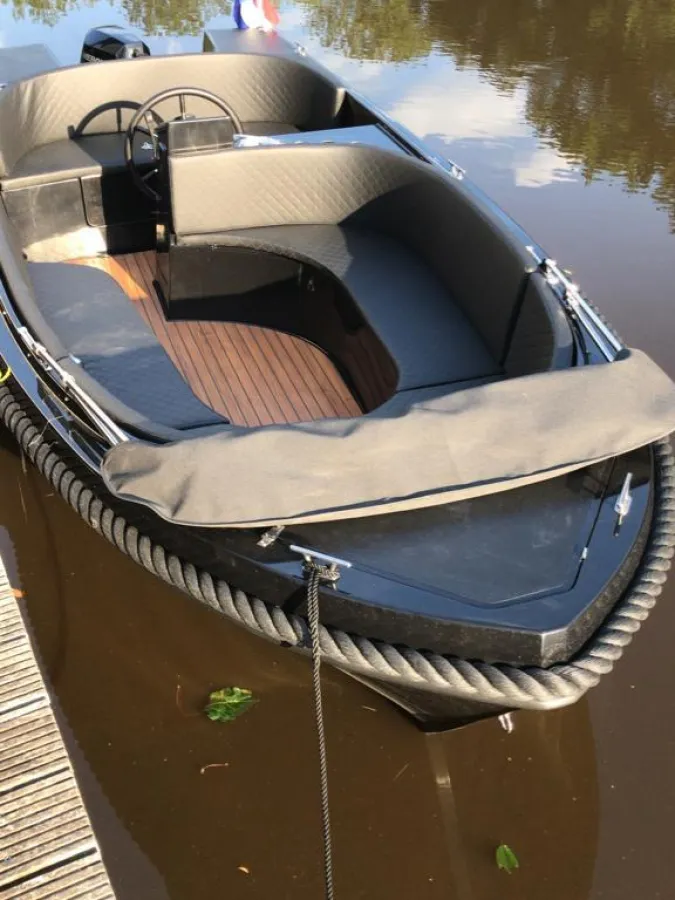 Polyester Sloop Lifestyle 530 Comfort