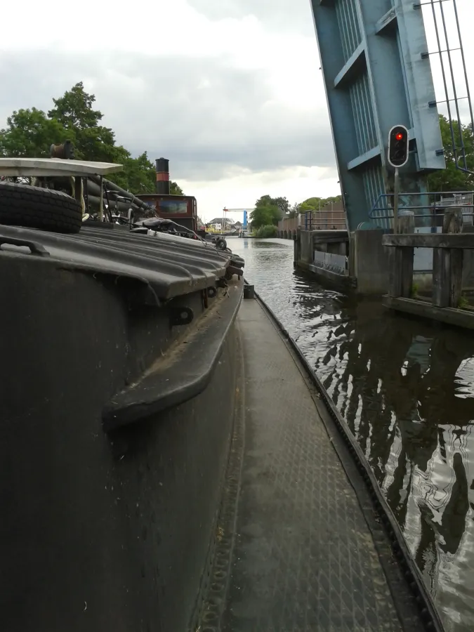 Steel Houseboat Stoombeurtschip 3618