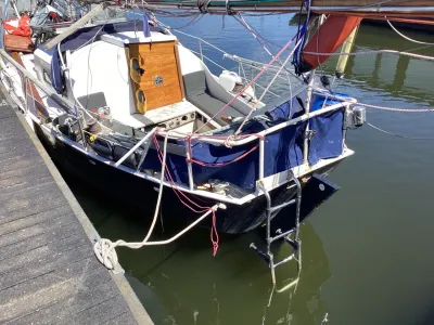 Steel Budgetboat Cabin sailboat 800 Photo 1