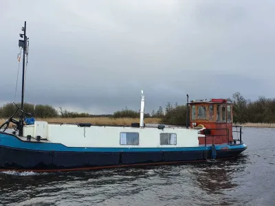 Steel Workboat Bunkerboot Steilsteven Photo 1