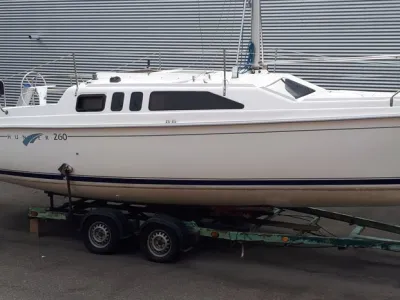 Hunter 26