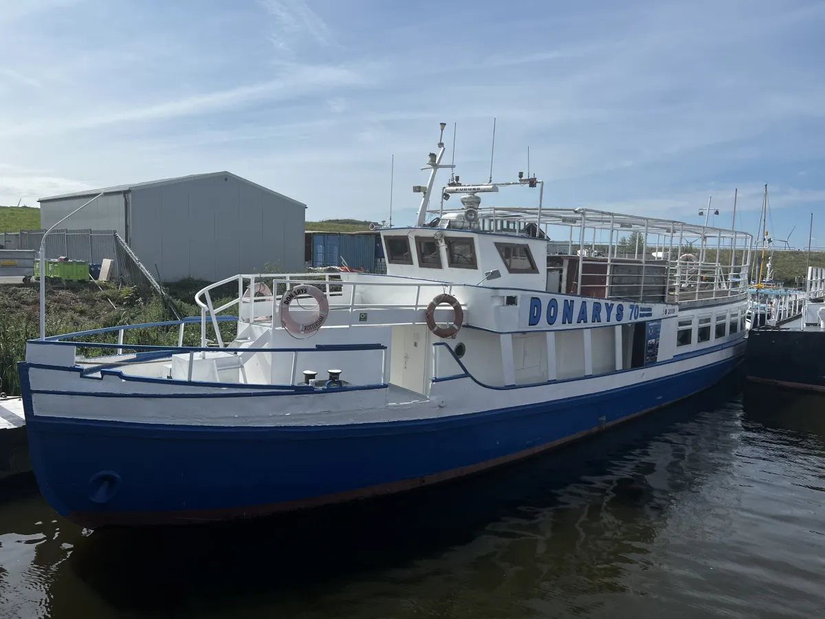 Steel Workboat Tour boat 70 Pax