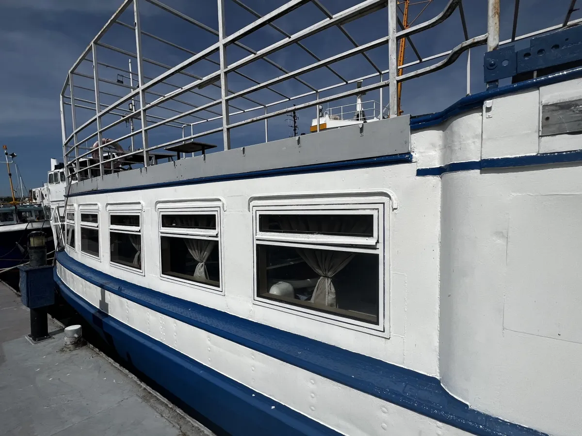 Steel Workboat Tour boat 70 Pax