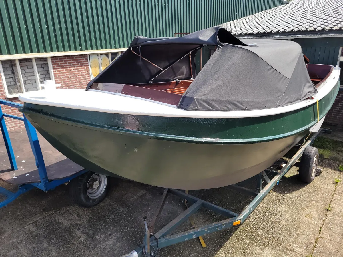 Steel Sloop Vlet 720