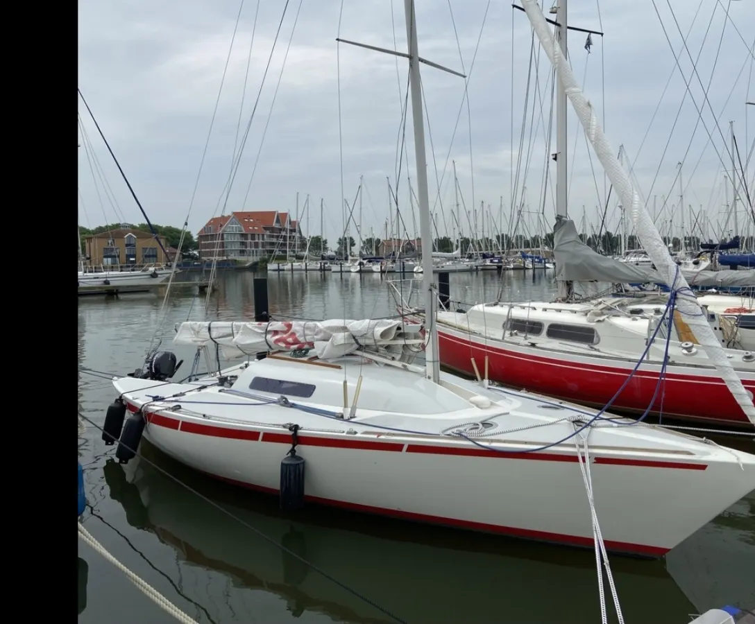 Polyester Sailboat Minitonner 730