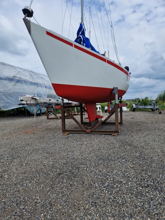 Polyester Sailboat Minitonner 730