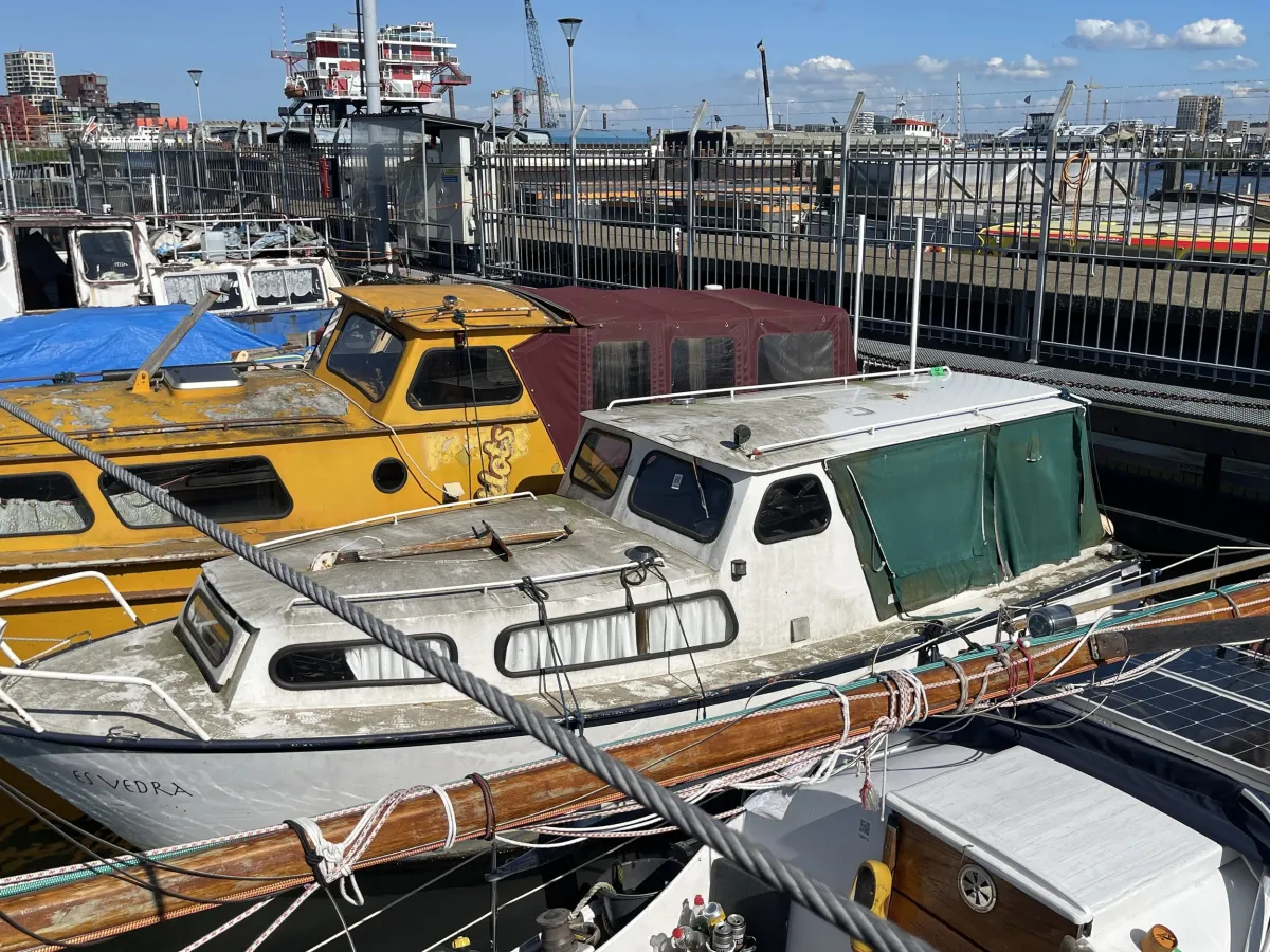 Steel Budgetboat Cabin boat 700