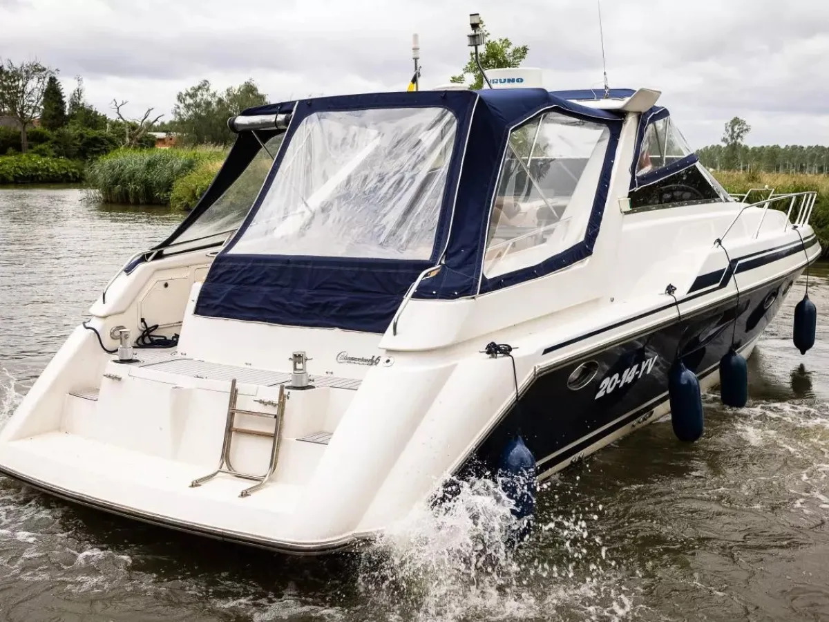 Polyester Motorboat Sunseeker Camargue 46