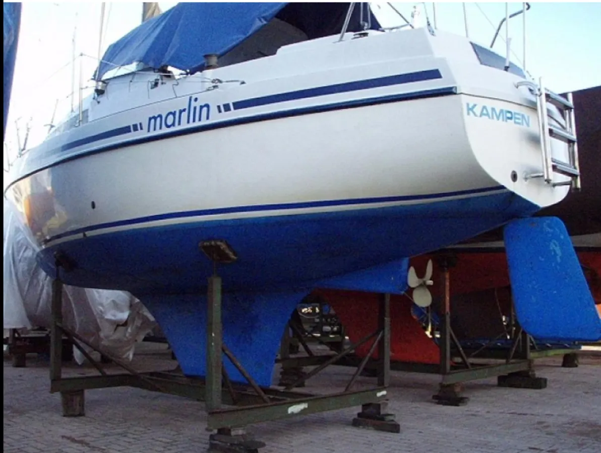 Polyester Sailboat Neptun 26