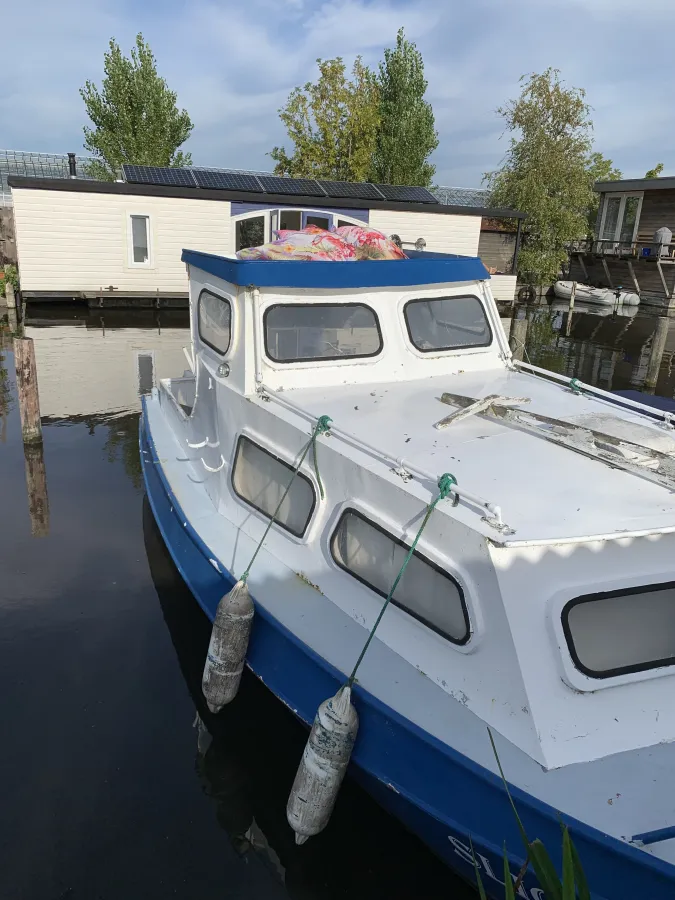 Steel Motorboat Beenhakker Kajuitboot