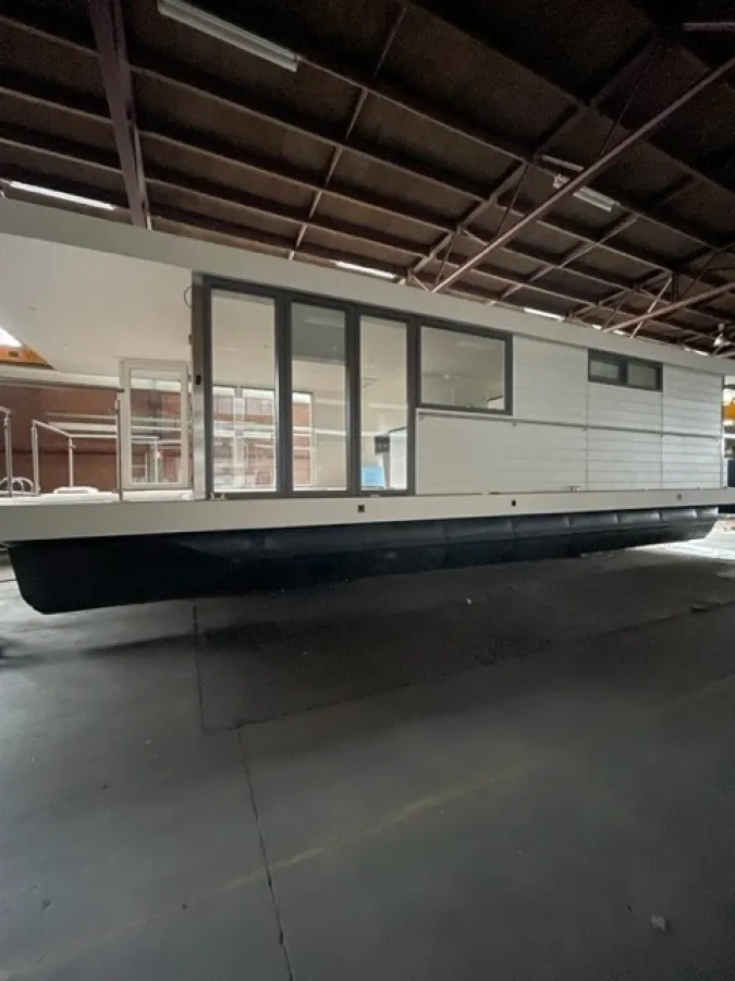 Steel Houseboat Dock 25 13 X 5