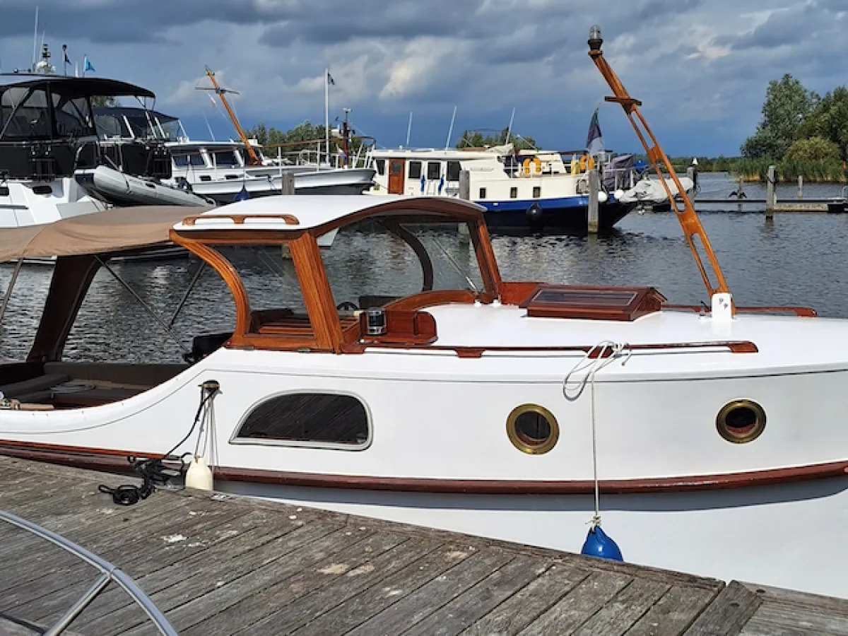 Steel Motorboat Bakdekker Cammenga