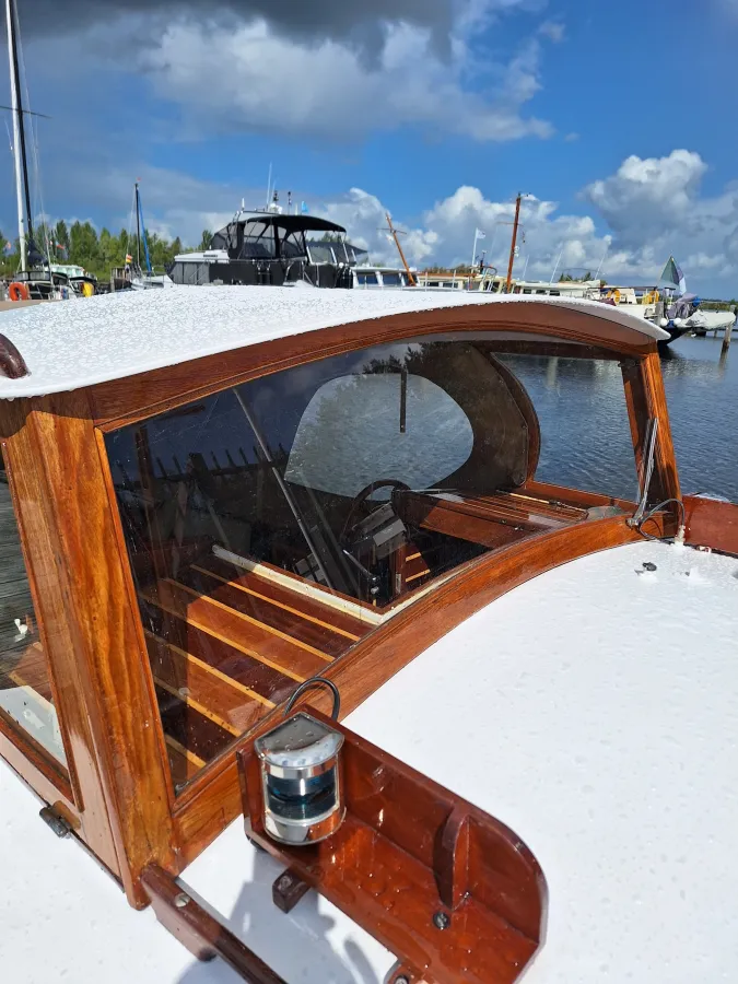 Steel Motorboat Bakdekker Cammenga