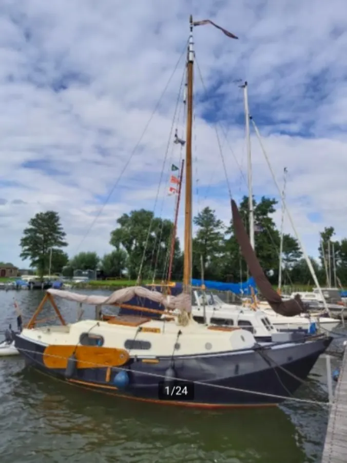 Steel Sailboat Baarda Zeegrundel