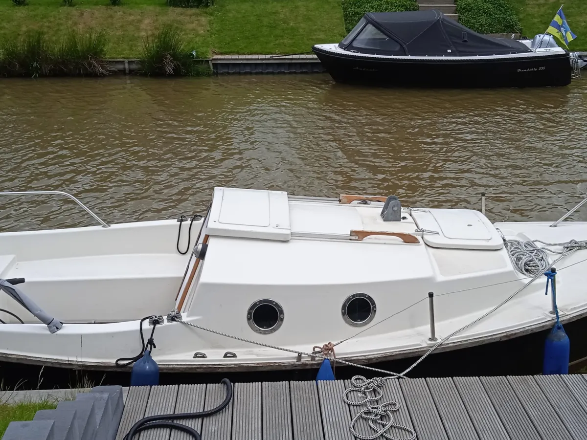 Polyester Sailboat Privateer 20