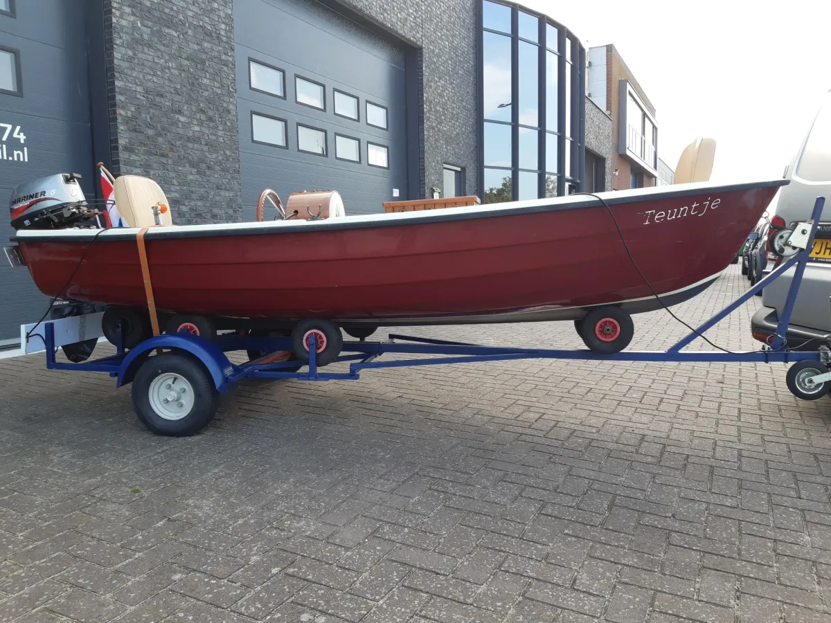 Polyester Sloop Terhi 385